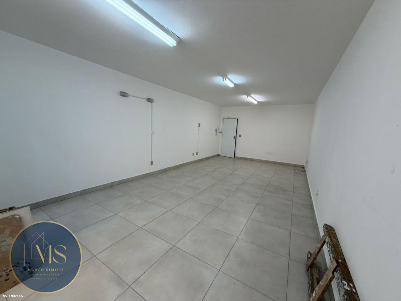https://www.emsimoveis.com.br/imagens/imoveis/202604131437551888.jpeg